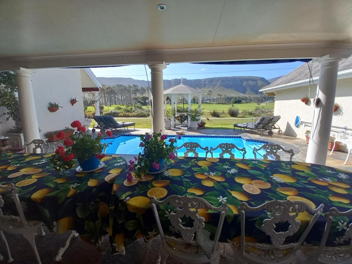 Mulligans Guest Lodge Hermanus Exterior foto