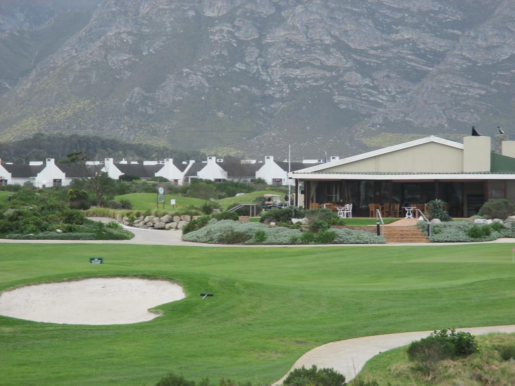 Mulligans Guest Lodge Hermanus Exterior foto
